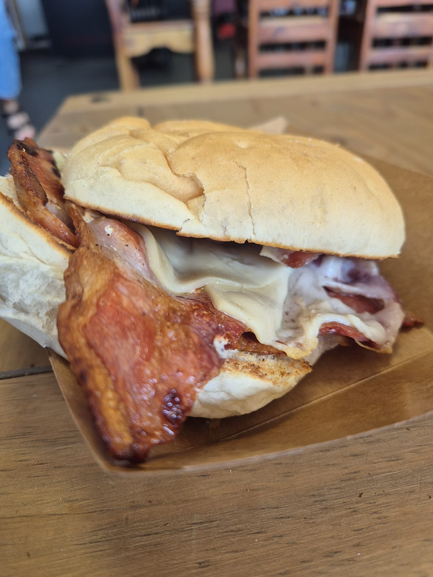 Plain Bacon or Sausage Bun